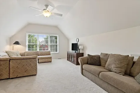 29 Glacier Circle South Barrington IL 60010