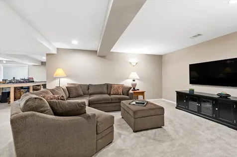 29 Glacier Circle South Barrington IL 60010