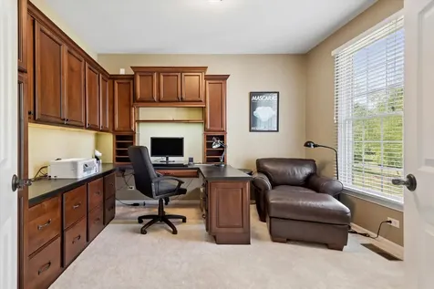 29 Glacier Circle South Barrington IL 60010