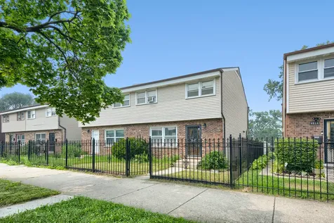 4038 West Washington Boulevard Chicago IL 60624