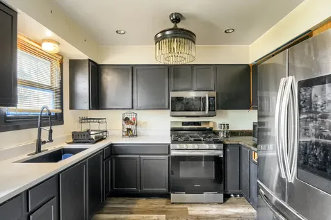 4038 West Washington Boulevard Chicago IL 60624