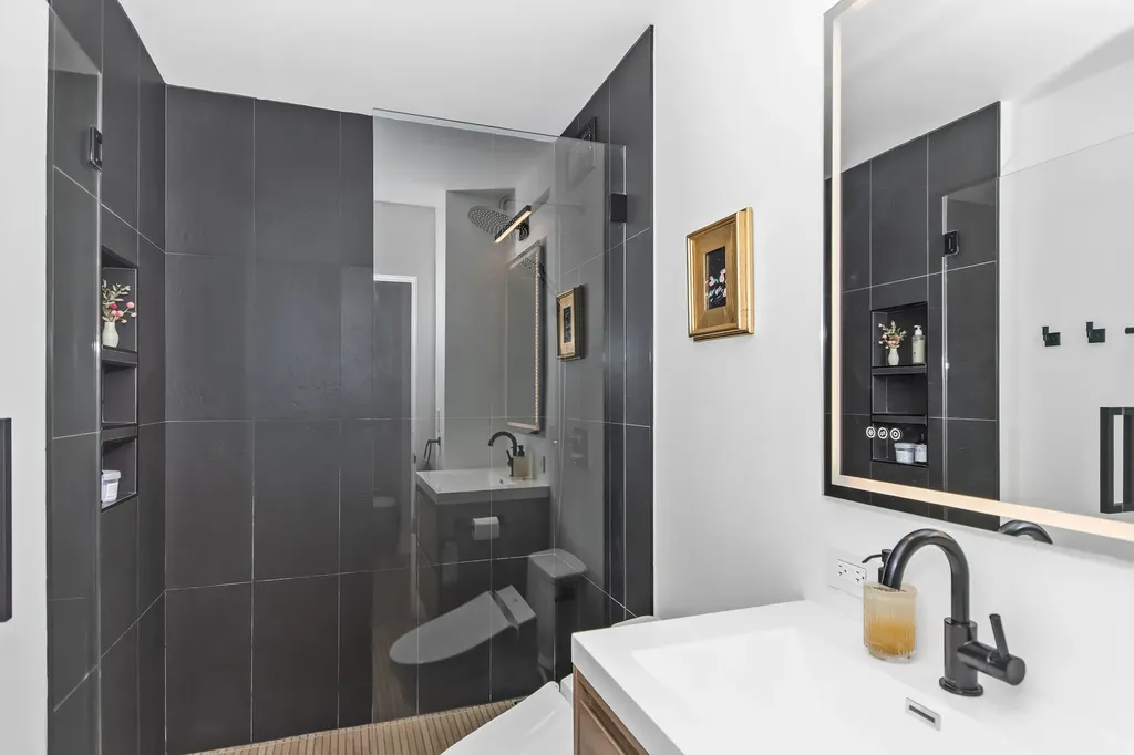 1000 North Lake Shore Drive Chicago IL 60611