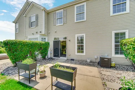 25021 Clare Circle Manhattan IL 60442