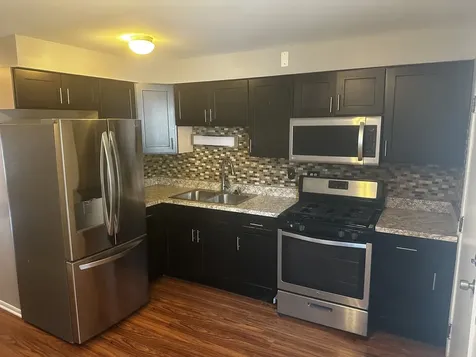 1301 East 75th Street Chicago IL 60619