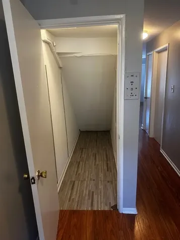 1301 East 75th Street Chicago IL 60619