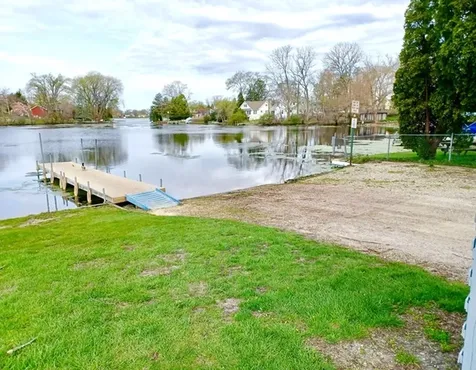 3717 Greenleaf Avenue Island Lake IL 60042