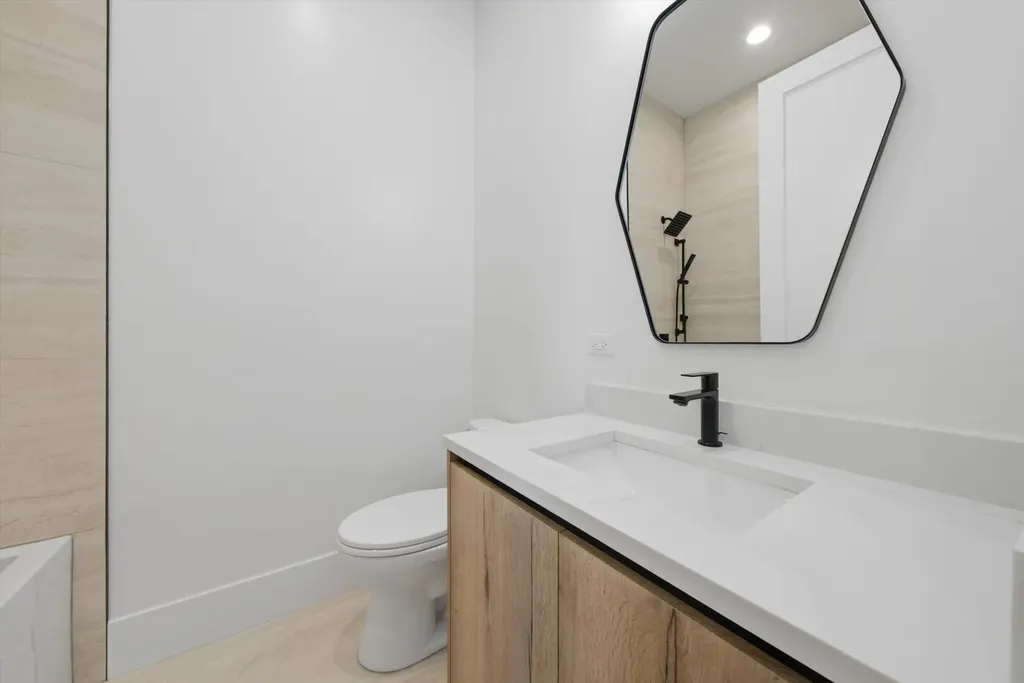 1244 North Kedzie Avenue Chicago IL 60651