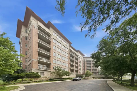 40 Prairie Park Drive Wheeling IL 60090