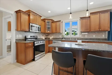 2205 Revere Road Bloomington IL 61705