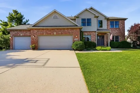 2205 Revere Road Bloomington IL 61705