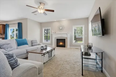 2205 Revere Road Bloomington IL 61705