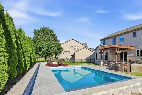 2205 Revere Road Bloomington IL 61705