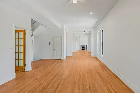 800 South Loomis Street Chicago IL 60607