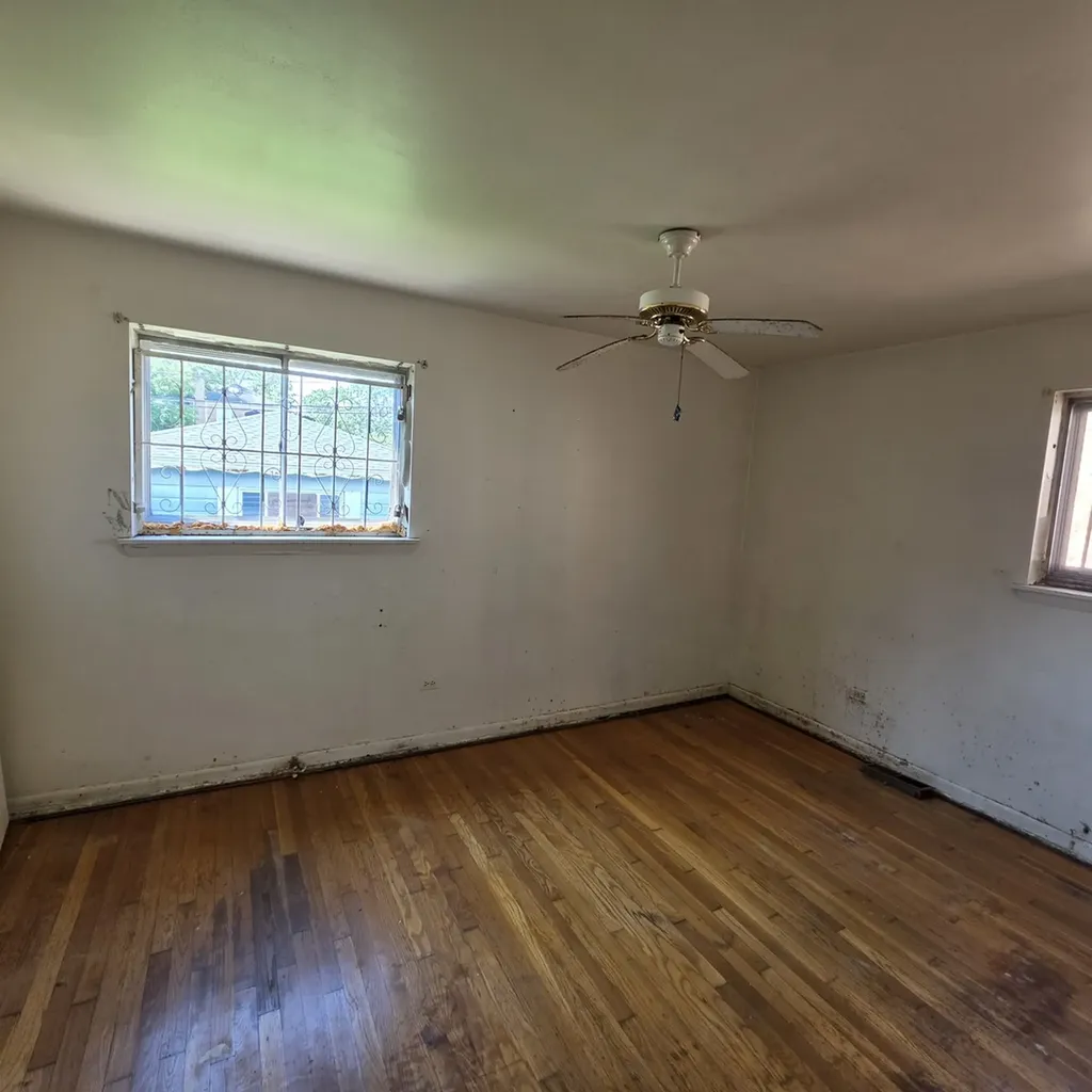 423 West 96th Place Chicago IL 60628