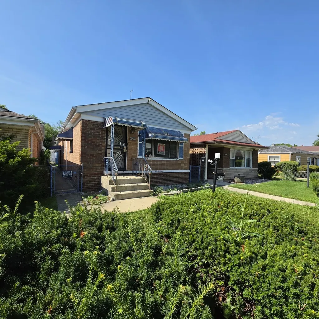423 West 96th Place Chicago IL 60628