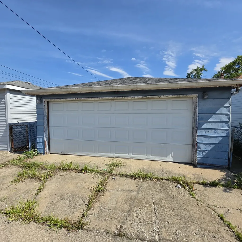 423 West 96th Place Chicago IL 60628