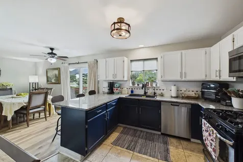 1864 Independence Court Gurnee IL 60031