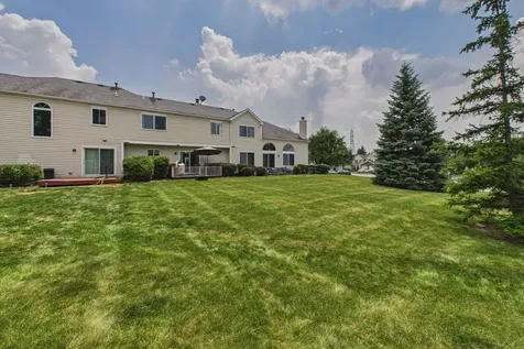1864 Independence Court Gurnee IL 60031