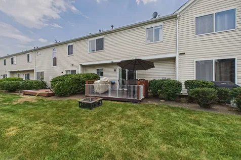 1864 Independence Court Gurnee IL 60031