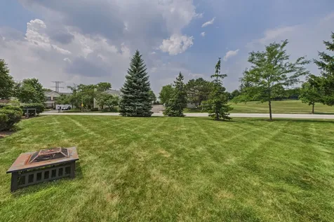 1864 Independence Court Gurnee IL 60031