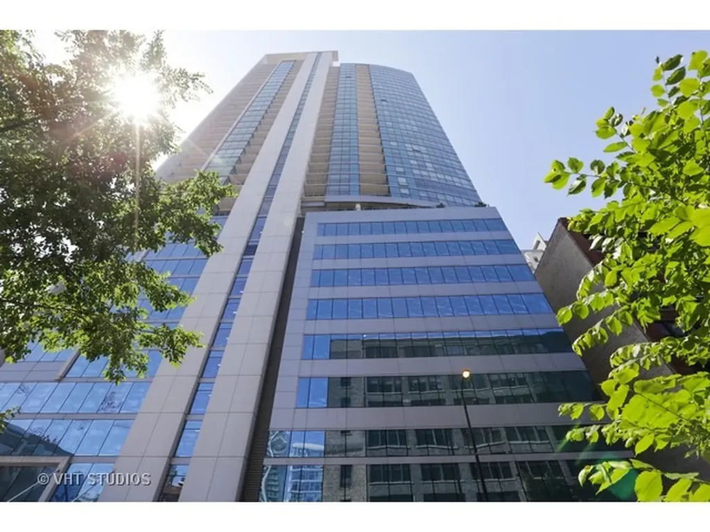 303 West Ohio Street Chicago IL 60654