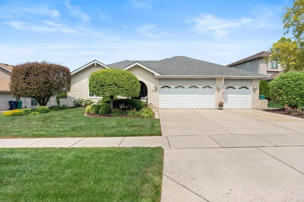 17500 Brook Hill Drive Orland Park IL 60467