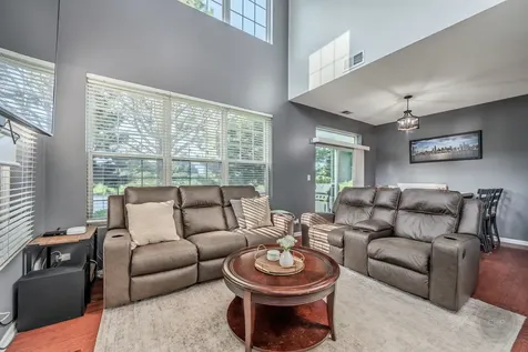 24015 West Pear Tree Circle Plainfield IL 60585