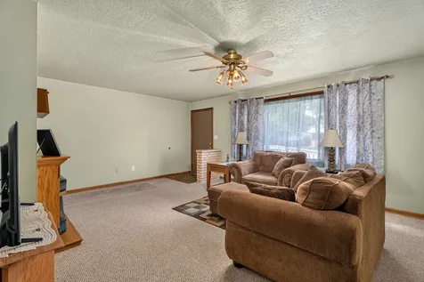 2313 Green Street Crest Hill IL 60403