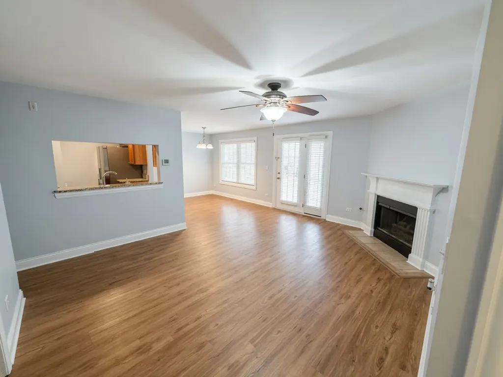 19 Foxcroft Road Naperville IL 60565
