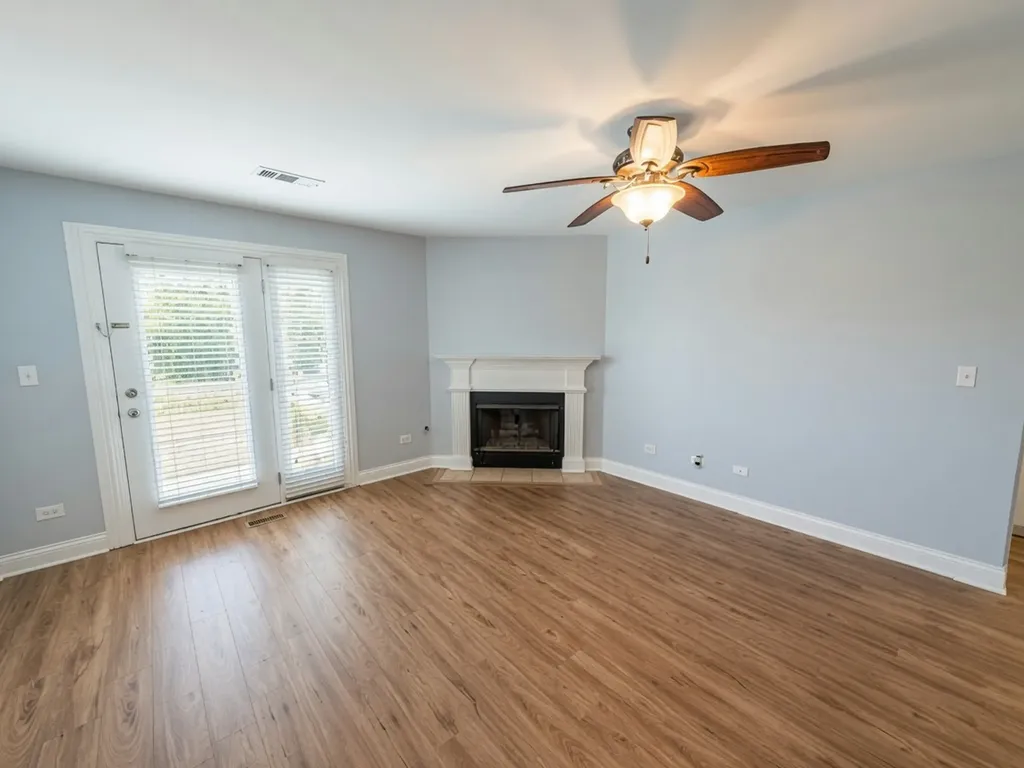 19 Foxcroft Road Naperville IL 60565