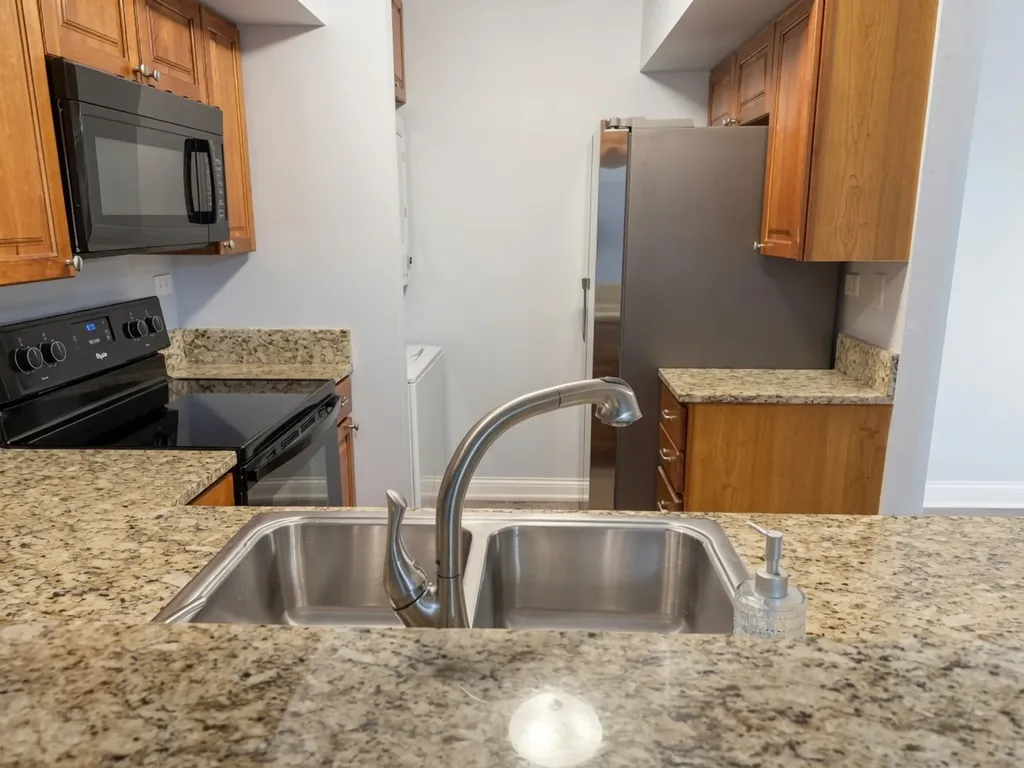 19 Foxcroft Road Naperville IL 60565