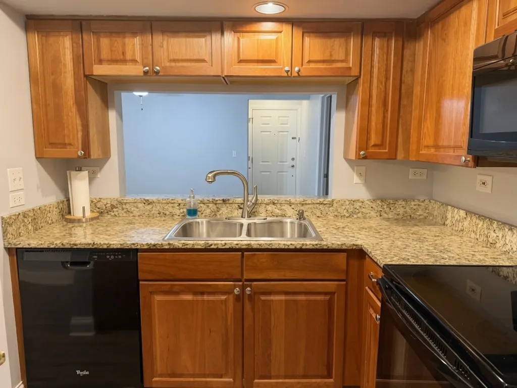 19 Foxcroft Road Naperville IL 60565