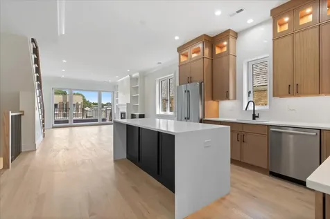 2023 West Augusta Boulevard Chicago IL 60622