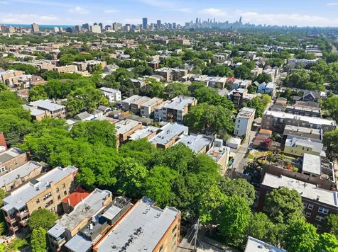 1733 West Catalpa Avenue Chicago IL 60640