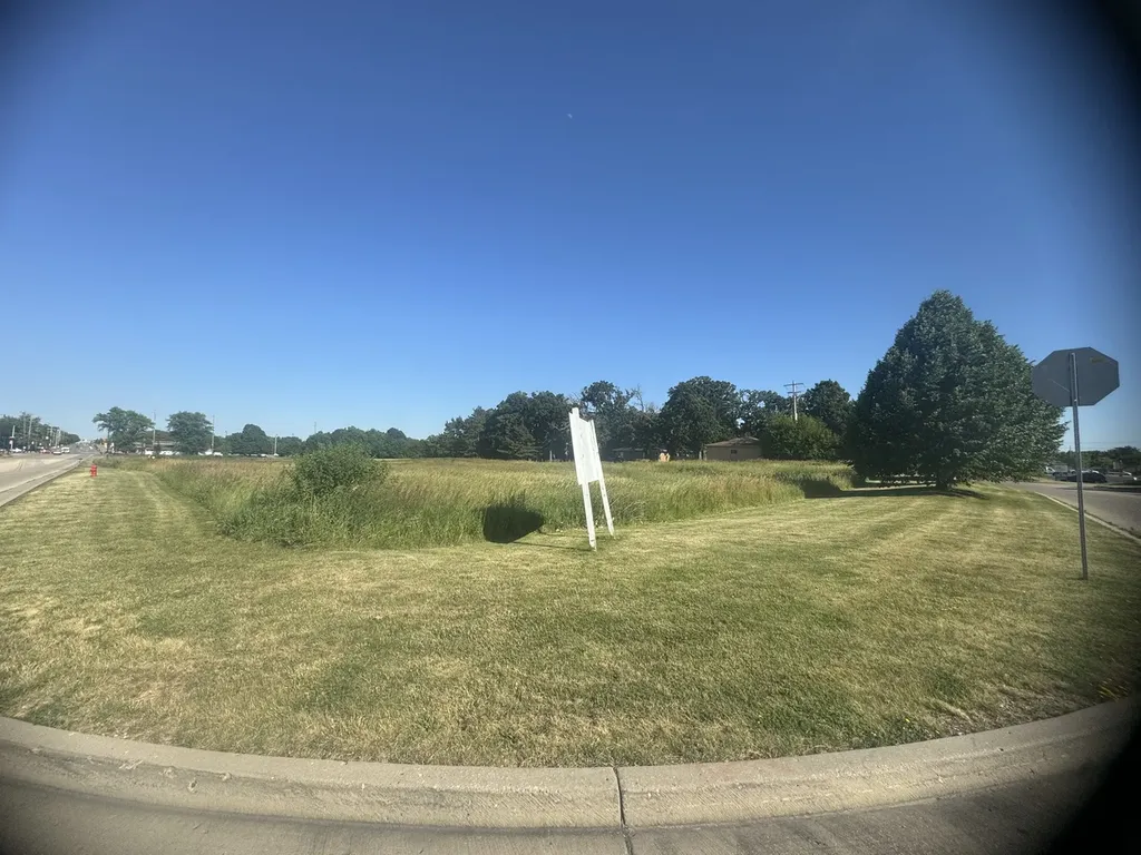 12025 Oakcrest Drive Huntley IL 60142