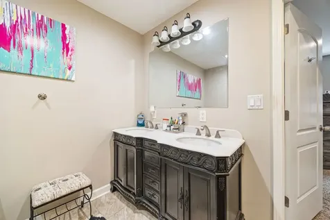 16231 Clifton Park Avenue Markham IL 60428