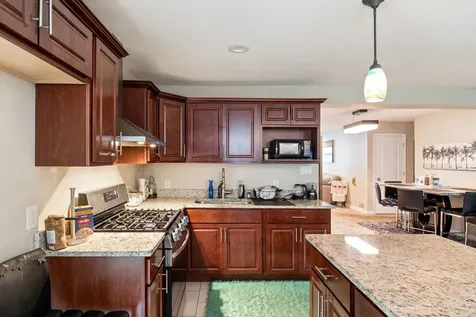 16231 Clifton Park Avenue Markham IL 60428