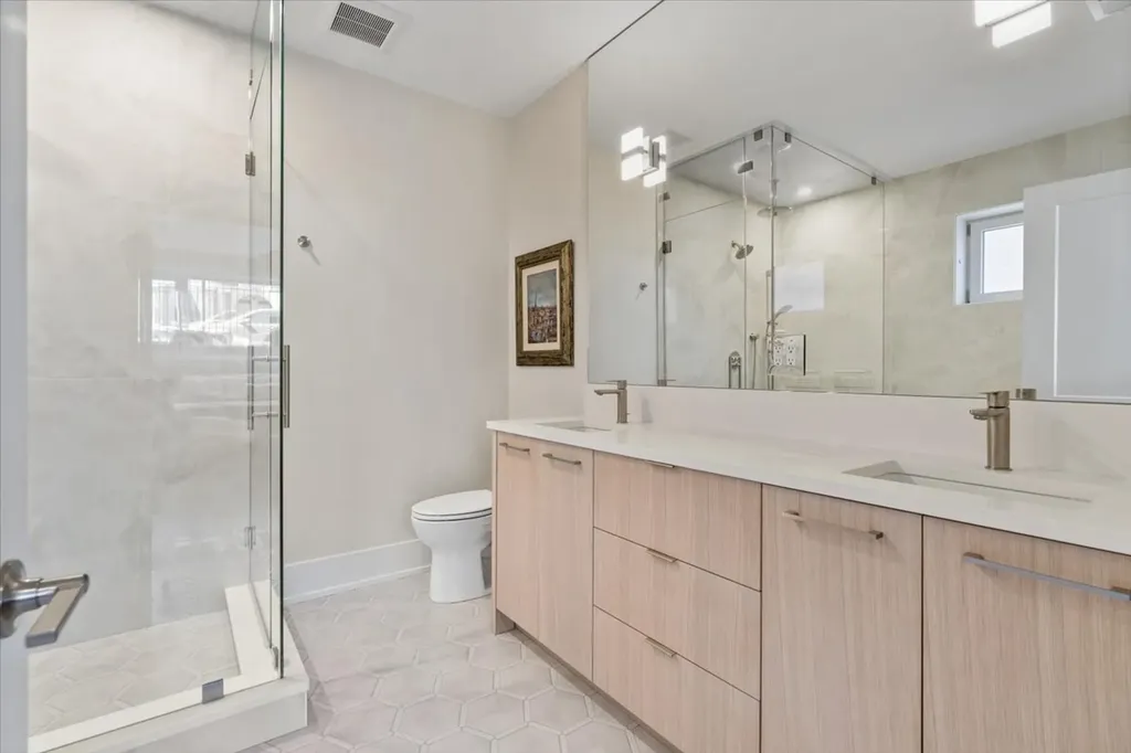 2023 West Augusta Boulevard Chicago IL 60622