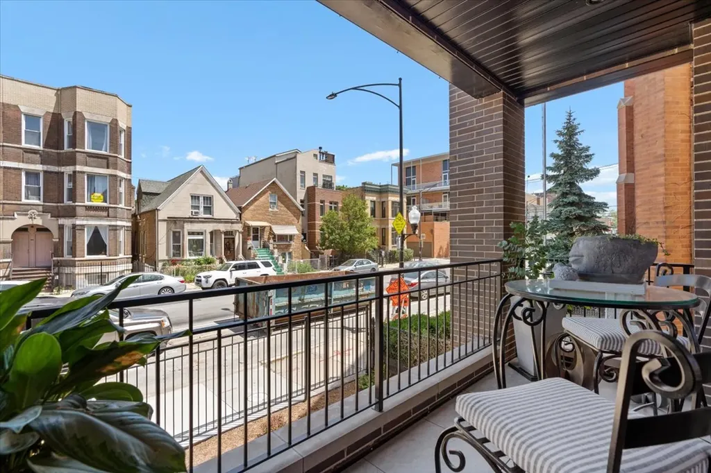2023 West Augusta Boulevard Chicago IL 60622