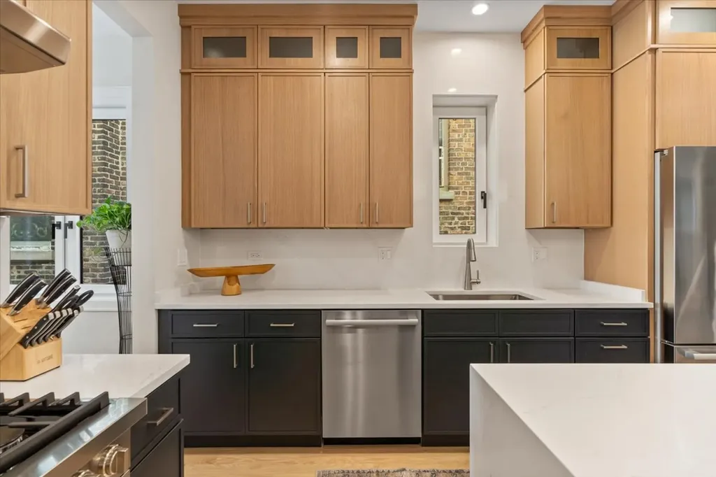 2023 West Augusta Boulevard Chicago IL 60622