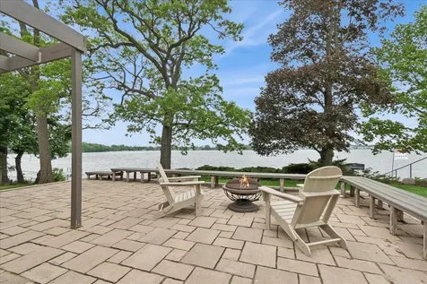 35 Lakeview Place Lake Zurich IL 60047