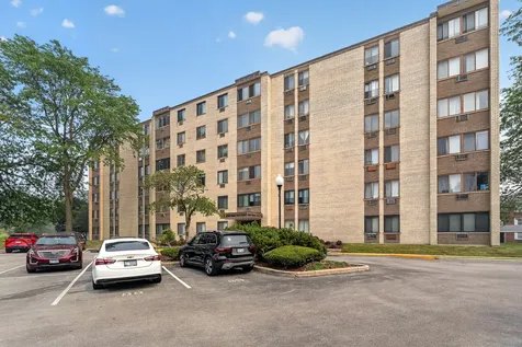 9745 South Karlov Avenue Oak Lawn IL 60453