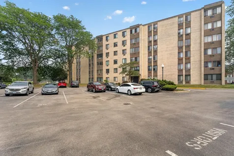 9745 South Karlov Avenue Oak Lawn IL 60453