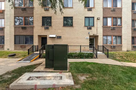 9745 South Karlov Avenue Oak Lawn IL 60453