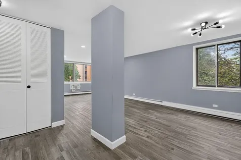 9745 South Karlov Avenue Oak Lawn IL 60453