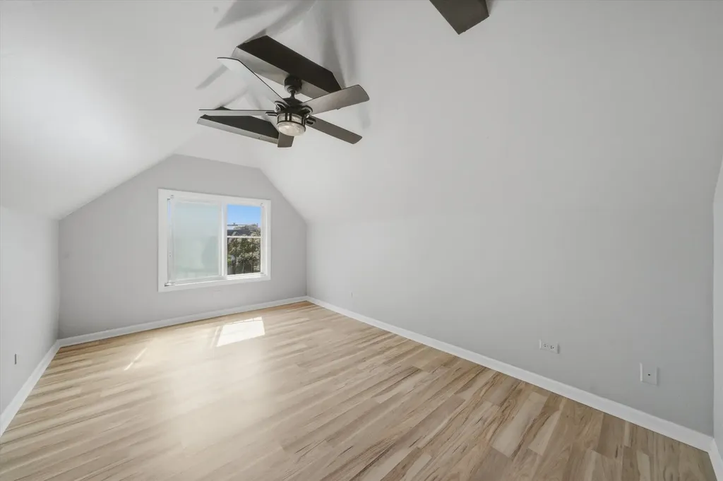 2928 North Mobile Avenue Chicago IL 60634