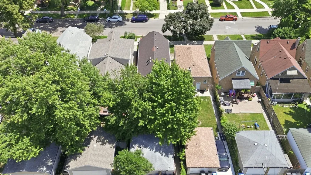 2928 North Mobile Avenue Chicago IL 60634