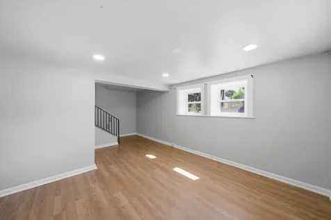 2928 North Mobile Avenue Chicago IL 60634