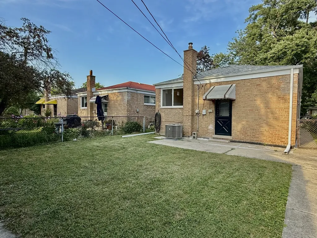 4508 South Keating Avenue Chicago IL 60632