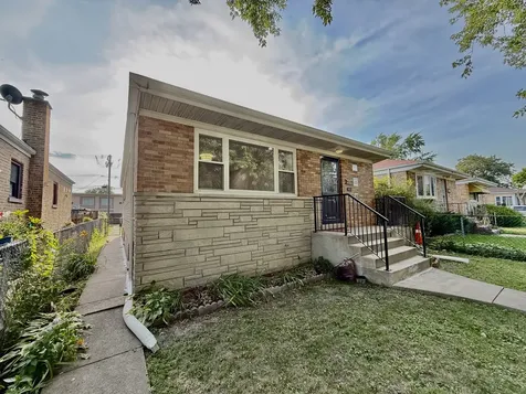 4508 South Keating Avenue Chicago IL 60632